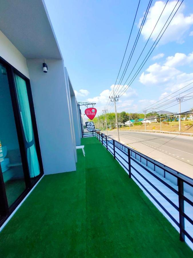 Belong Boutique Luxury Hotel Ban Wang Khon Екстериор снимка